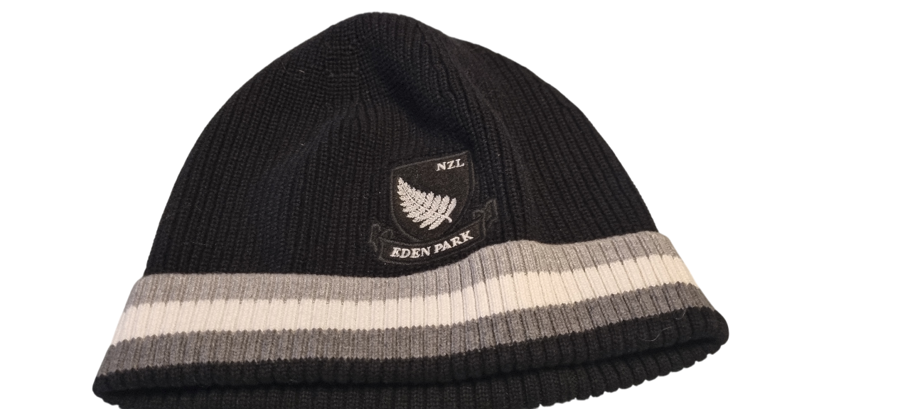 2025/09/1000055712.png Eden Park bonnet – Image 1