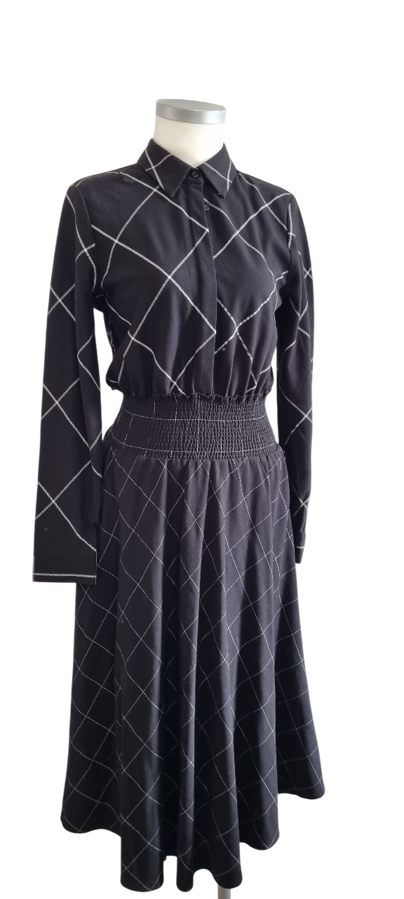 2025/09/1000056925.png Robe à carreaux Maje – Image 1