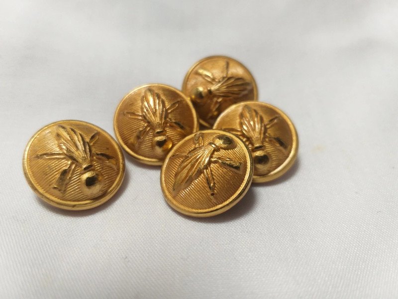 Bouton doré