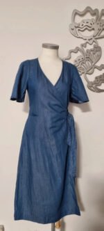 Robe cache cœur Vanessa Seward – Image 2