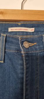 Jean bleu Levi's – Image 2