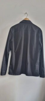 Veste chemise noire Allsaints – Image 3