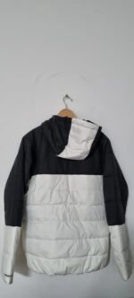 Doudoune blanche Nike – Image 3