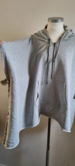 Sweat à capuche/poncho Léon & Harper – Image 3